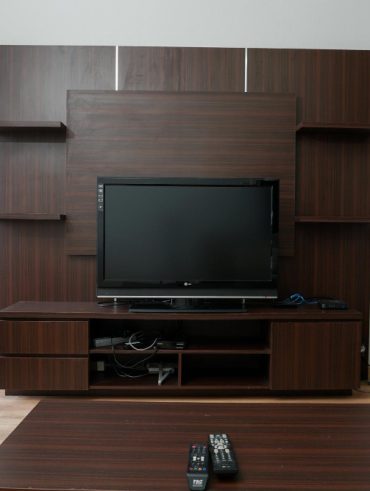idées créatives et astuces pratiques pour optimiser votre espace et pour Habiller un mur avec un support TV
